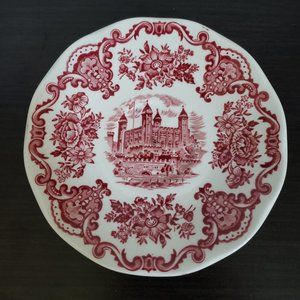 Royal Homes of Britain Saucer